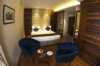 Kamar Tidur Connaught Royale