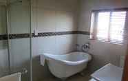 In-room Bathroom 6 Stone Olive Guest House