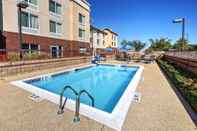 Swimming Pool Fairfield Inn & Suites Corpus Christi Aransas Pass