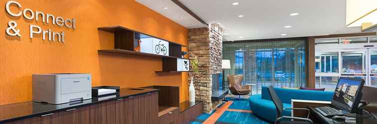 Lobi Fairfield Inn and Suites by Marriott Belle Vernon