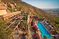 Swimming Pool Neemrana Fort-Palace