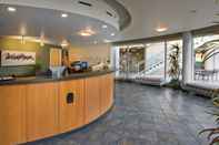 Lobby WorldMark Victoria