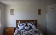 Kamar Tidur 4 Mactavish Court Townhomes