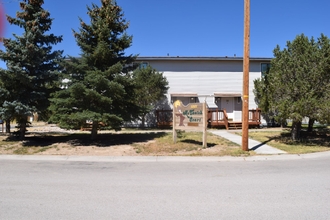 Exterior 4 Mactavish Court Townhomes