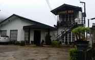 Luar Bangunan 2 Guesthouse Sprout Hill