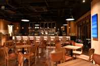 Bar, Cafe and Lounge Blue Cabin Ishigaki Jima