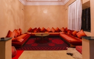 Lobby 6 Riad Oussari