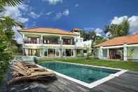 Swimming Pool Villa Yenian