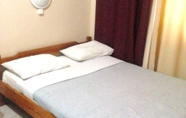 Kamar Tidur 3 Ikaros Hotel