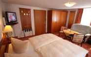 Bedroom 4 Hotel-Pension Haus Steinmeyer