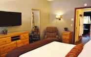 Bedroom 5 Worldmark by Wyndham Olympic Village Inn