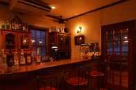 Bar, Kafe, dan Lounge PENSION & TRATTORIA Syo