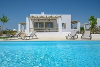 Swimming Pool Sea & Olives Holiday Villas and Suites