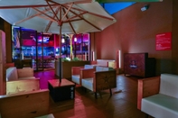 Bar, Kafe dan Lounge Radisson Red Campinas