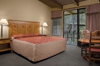 ห้องนอน Yosemite Valley Lodge