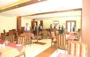 ร้านอาหาร 4 Hotel Raja Bhoj