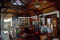 Bar, Cafe and Lounge Yulia 2 Homestay Sanur Guesthouse