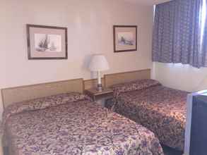 Kamar Tidur 4 Tyee Village Motel