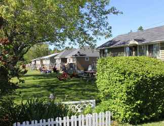 Exterior 2 Avonlea Cottages