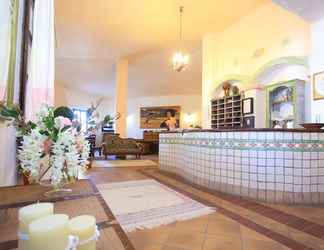 Lobi 2 Hotel Ristorante S'Astore