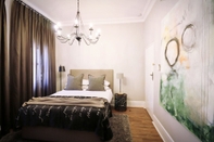 Kamar Tidur The Nobleman Boutique Hotel