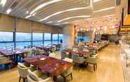 Restaurant 5 Yiwu ShangCheng Hotel