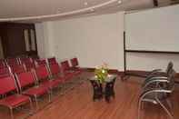 Functional Hall Airport Hotel Grand Delhi