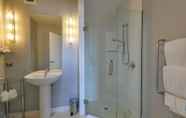 In-room Bathroom 5 Villa Two at Vailmont Queenstown