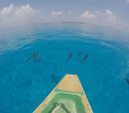 Kolam Renang 5 Ithaa Inn Kamadhoo