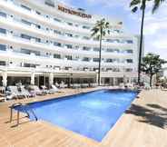Swimming Pool 2 Hotel Metropolitan Playa