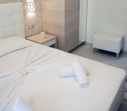 Kamar Tidur 7 Litsa Apartments