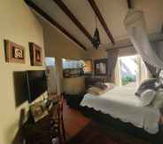 Bedroom 7 Waterhouse Guest Lodges 295 Indus Street