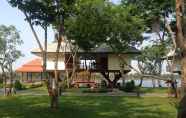 ภายนอกอาคาร 5 Bungchawak Resort