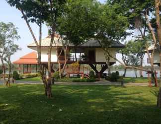 ภายนอกอาคาร 2 Bungchawak Resort