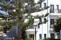 Exterior Artemis Apartments