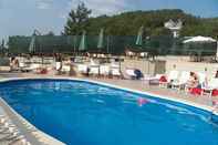 Swimming Pool SOS Sporting Village