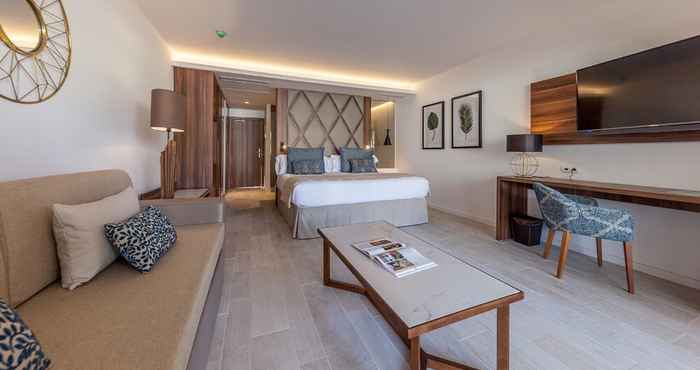 Bilik Tidur Zafiro Palace Palmanova