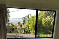 Bedroom Auckland Clifftop