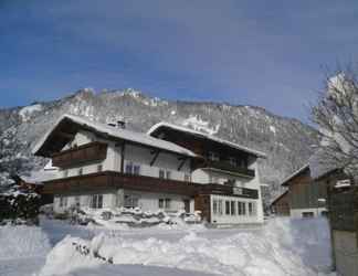 Exterior 2 Alpenhof Waengle