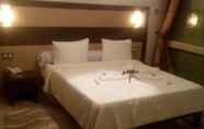 Kamar Tidur 3 Space Telemly Hotel