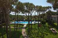 Swimming Pool Aparthotel la Pineta