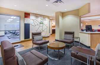 Lobi 4 TownePlace Suites by Marriott Cookeville