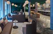 Bar, Kafe dan Lounge 4 Zander K Hotel