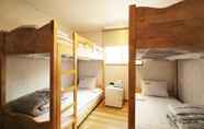 Kamar Tidur 4 G HOUSE Mini Hotel & Guest House - Hostel