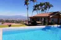Swimming Pool Hotel Monte Campana Escazu