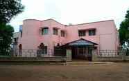 Luar Bangunan 2 KSTDC Hotel Mayura Chalukya Badami