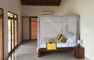 Bilik Tidur 4 Beach Villa Lanka