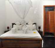 Bedroom 5 Beach Villa Lanka