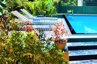 Swimming Pool Emel Boutique Hotel