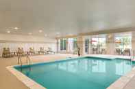 Swimming Pool Hilton Garden Inn Statesville
